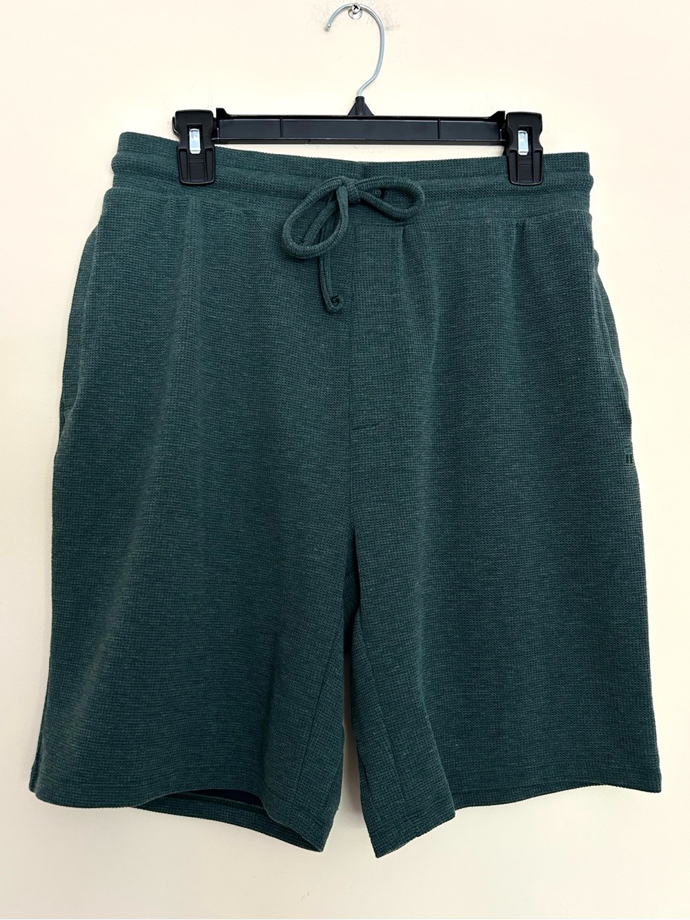 Tommy John Men’s Forest Green Knit Drawstring Athletic Shorts